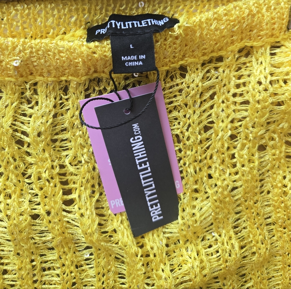 PrettyLittleThing Yellow Crochet Mini Beach Skirt NWTs- Size Large - Picture 9 of 11